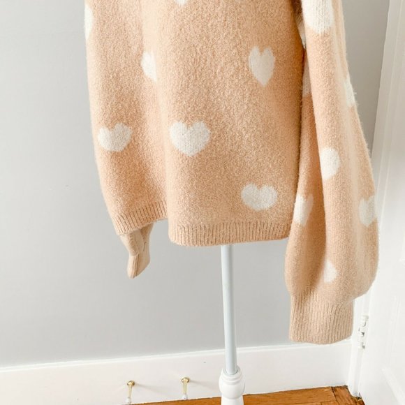 Lovers + Friends | Kate Oversized Plush Sweater - Picture 4 of 10